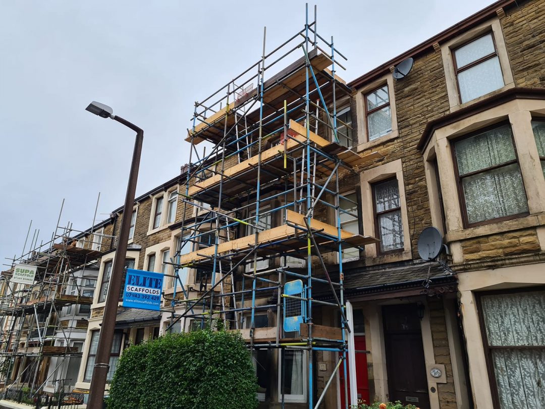 Front and Back Scaffold Lancashire