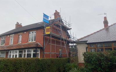 Scaffolders in Bare