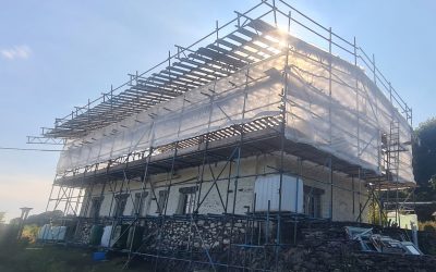 Scaffolders in Cartmel